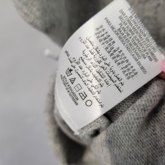 BCBGMAXAZRIA Women's Batwing  wool/ cashmere Cardigan - Picture 12 of 16